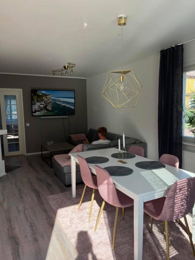 Apartamento Torggatan 54 Mariehamn Exterior foto